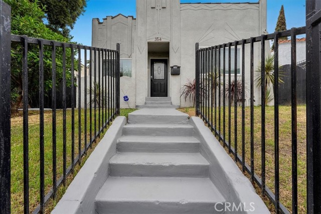 Detail Gallery Image 2 of 20 For 354 E 111th St, Los Angeles,  CA 90061 - 2 Beds | 1 Baths