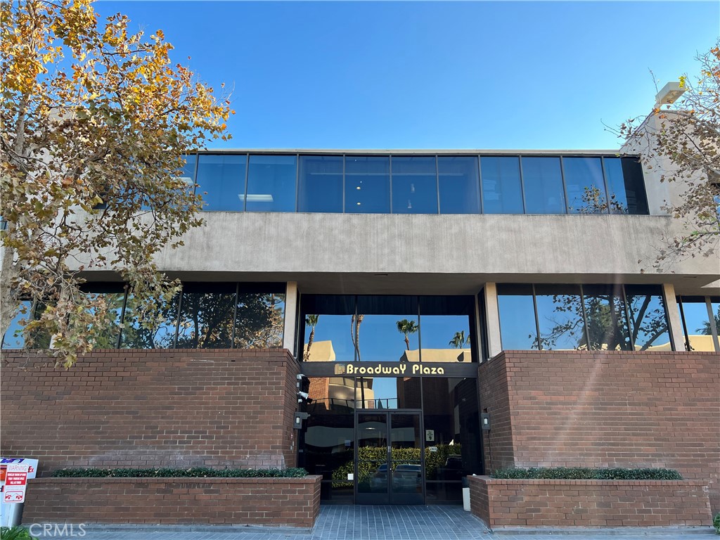 2107 N Broadway 202, Santa Ana, CA 92706