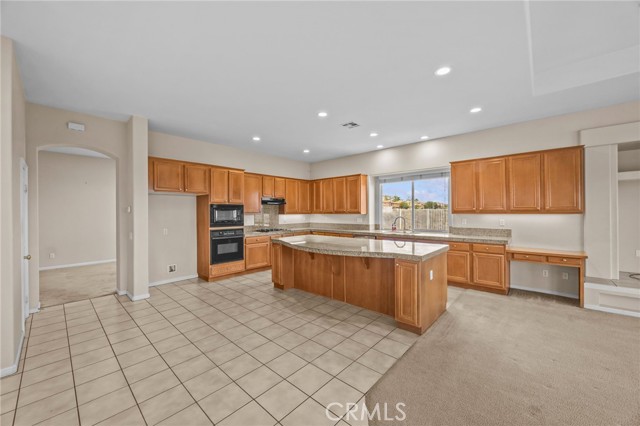 Detail Gallery Image 13 of 54 For 101 via De La Valle, Lake Elsinore,  CA 92532 - 4 Beds | 2/1 Baths