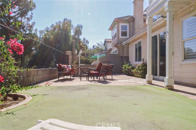 17160 Fremont Lane, Yorba Linda CA: https://media.crmls.org/medias/e2e8a85c-d3de-43ef-b6a1-9cb28d1edf95.jpg
