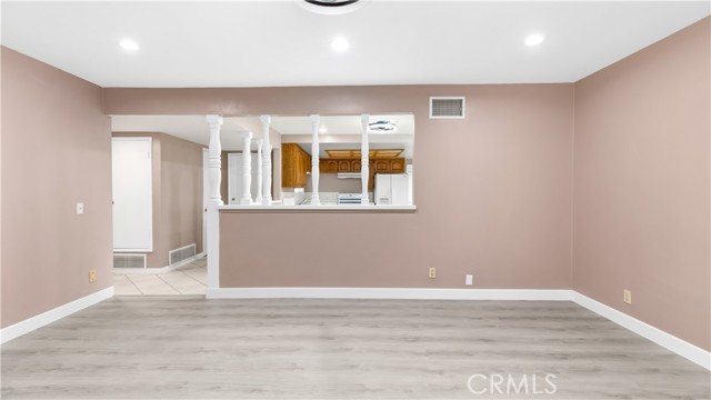 528 Essex photo 31