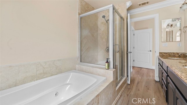 Detail Gallery Image 35 of 41 For 13769 13969 Cordary Ave, Hawthorne,  CA 90250 - 4 Beds | 2/1 Baths