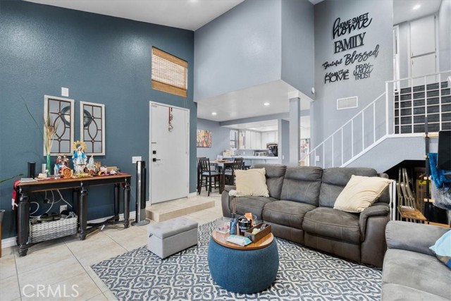 Detail Gallery Image 5 of 28 For 1031 S Palmetto Ave #N1,  Ontario,  CA 91762 - 2 Beds | 2/1 Baths
