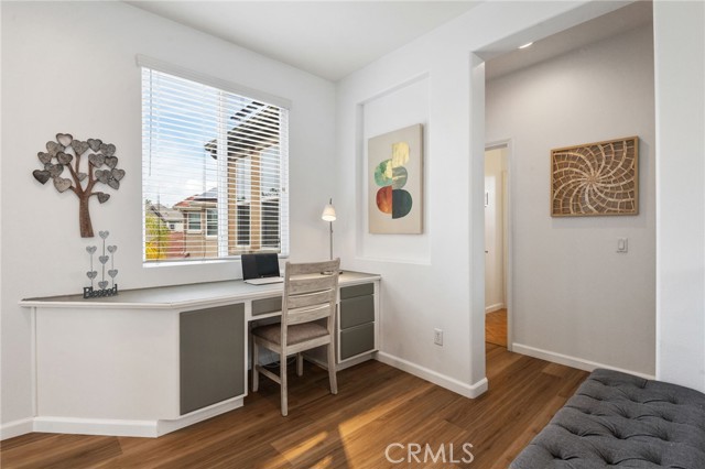 Detail Gallery Image 13 of 38 For 27563 Weeping Willow Dr, Valencia,  CA 91354 - 4 Beds | 2/1 Baths