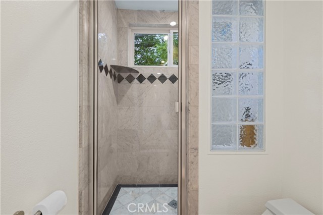 Detail Gallery Image 38 of 61 For 19519 Quail Creek Pl, Porter Ranch,  CA 91326 - 4 Beds | 3 Baths