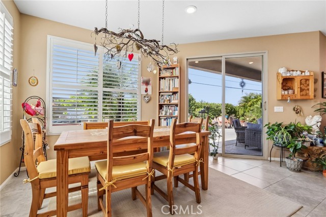 5562 Corte Portico, Hemet, CA 92545 photo 13