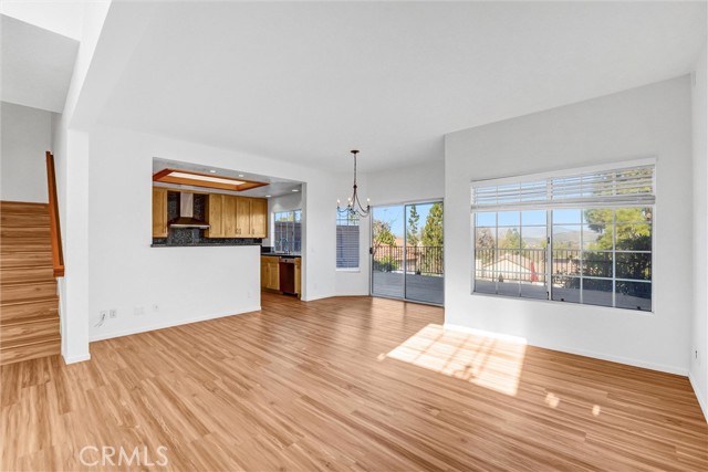 Detail Gallery Image 6 of 31 For 1091 Amberton Lane, Newbury Park,  CA 91320 - 3 Beds | 3 Baths