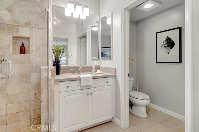 13031 Villosa Place, Playa Vista CA: https://media.crmls.org/medias/e2ed30ed-73c9-40b7-ac5f-ff0d1403ee16.jpg