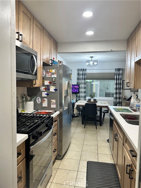 1748 Amigo Drive, Hemet CA: https://media.crmls.org/medias/e2ed36c9-1c23-4b3a-9ec3-9dc0848ff325.jpg