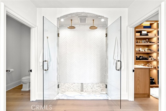 23477 Park Colombo, Calabasas CA: https://media.crmls.org/medias/e2ed3f0e-a732-4ecc-b759-0f3a6ec9ea17.jpg
