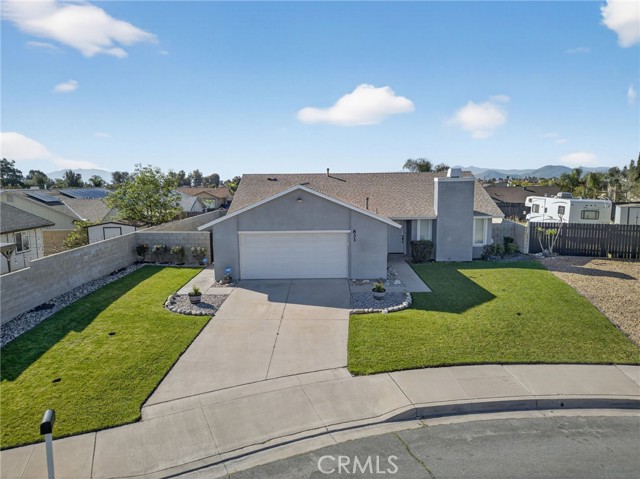 Detail Gallery Image 3 of 47 For 831 W Cerritos, Rialto,  CA 92376 - 3 Beds | 2 Baths