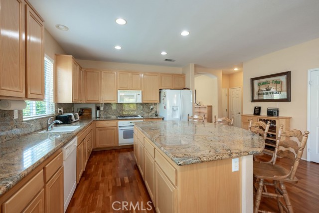 Detail Gallery Image 9 of 51 For 29557 Warmsprings Dr, Menifee,  CA 92584 - 2 Beds | 2 Baths