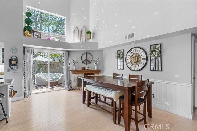 1337 Lloyd Place, Lompoc CA: https://media.crmls.org/medias/e2eea73c-bc73-42b4-b209-c342907addce.jpg