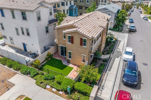 3908 Boulder Drive, Jurupa Valley CA: https://media.crmls.org/medias/e2f0ad85-e9af-42cf-bd62-f9c81c817d12.jpg