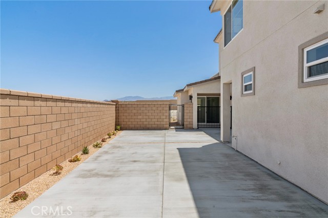 75237 Buckley Drive, Palm Desert CA: https://media.crmls.org/medias/e2f1005a-ba41-4934-a199-ead219d1b73a.jpg