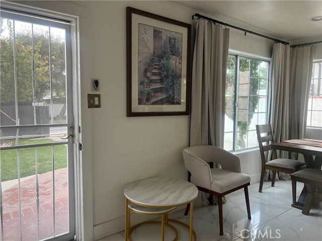 9940 Haines Canyon Ave, Los Angeles, CA 91042 photo 8