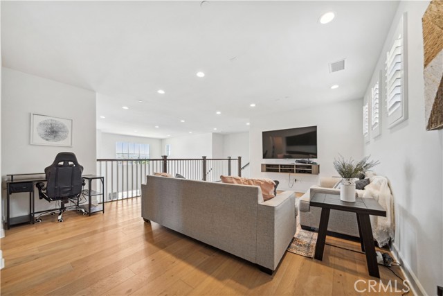 5313 Newbury, Yorba Linda CA: https://media.crmls.org/medias/e2f1c372-0fdb-412b-ad61-b0e9ef106bb4.jpg