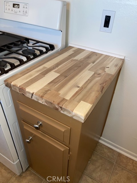 Detail Gallery Image 10 of 20 For 16088 Chestnut St, Hesperia,  CA 92345 - 2 Beds | 1 Baths