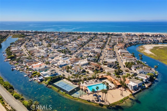 Detail Gallery Image 42 of 45 For 354 62nd Street, Newport Beach,  CA 92663 - 3 Beds | 3 Baths