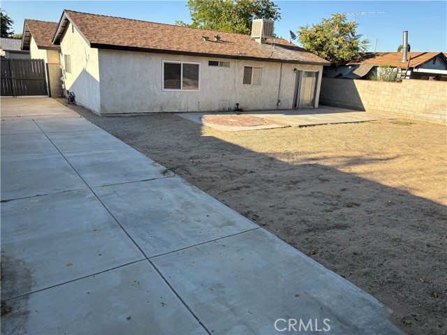 2234 W Avenue K13, Lancaster CA: https://media.crmls.org/medias/e2f297e8-099d-462d-aa99-7b8506a8bf05.jpg