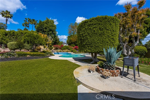 property-img