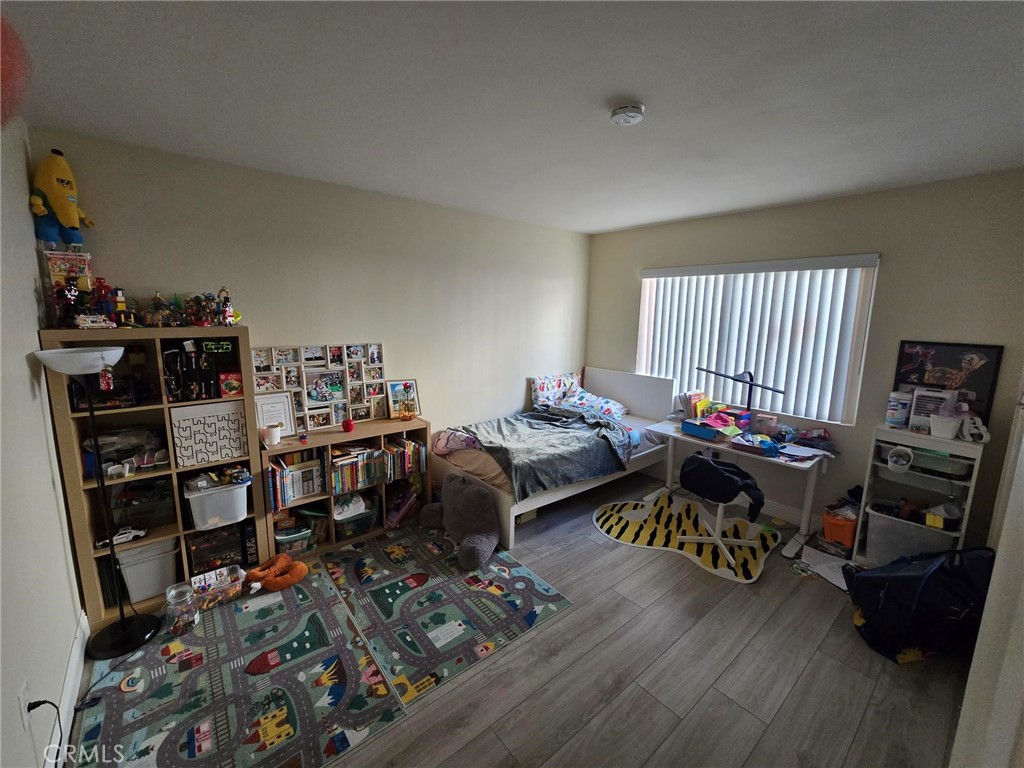 MLS #OC25251189 image #12