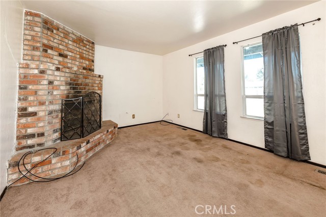 Detail Gallery Image 5 of 32 For 22 Country Drive, Orland,  CA 95963 - 3 Beds | 2 Baths