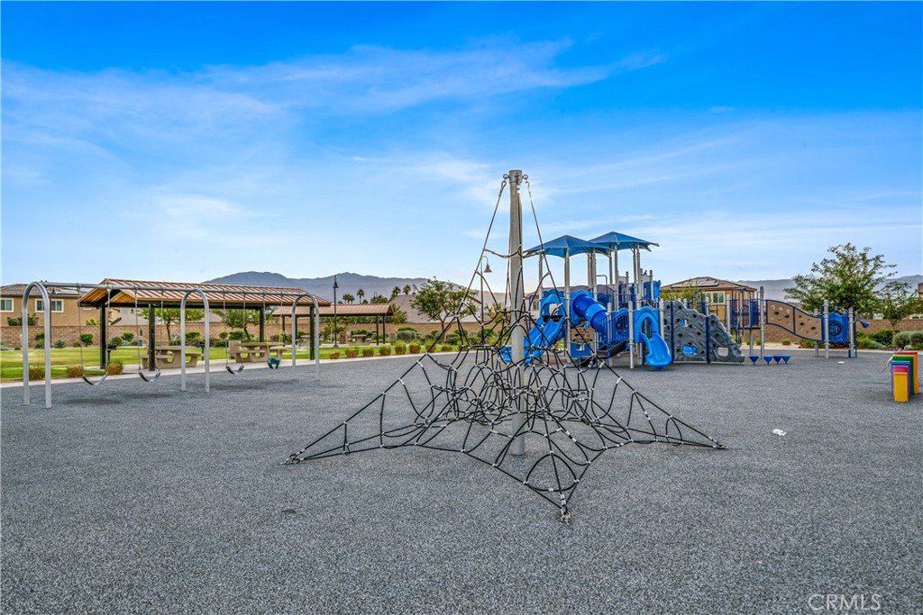 MLS #OC25259343 image #47