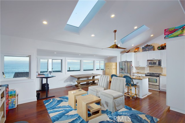 Front Image Thumbnail for CRNP26029777