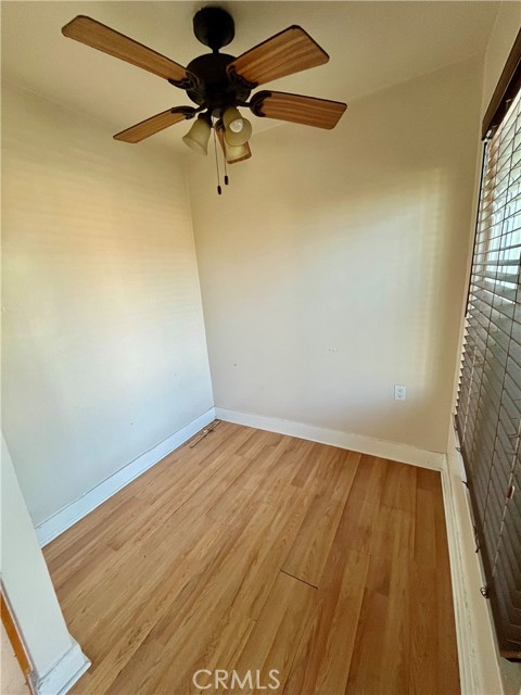 Detail Gallery Image 8 of 12 For 2108 W 37th Pl, Los Angeles,  CA 90018 - 1 Beds | 1 Baths