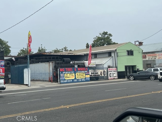 2798 Main Street, Riverside, CA 92501
