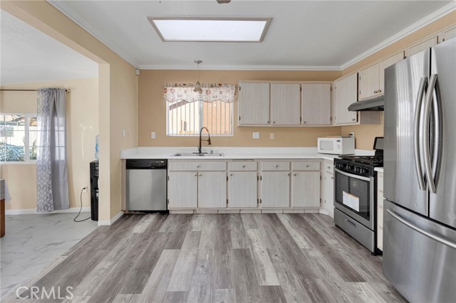 Detail Gallery Image 11 of 38 For 17850 Avery, Adelanto,  CA 92301 - 3 Beds | 1 Baths