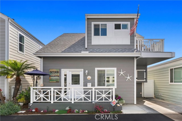 Detail Gallery Image 2 of 35 For 44 Cabrillo St, Newport Beach,  CA 92663 - 2 Beds | 2 Baths
