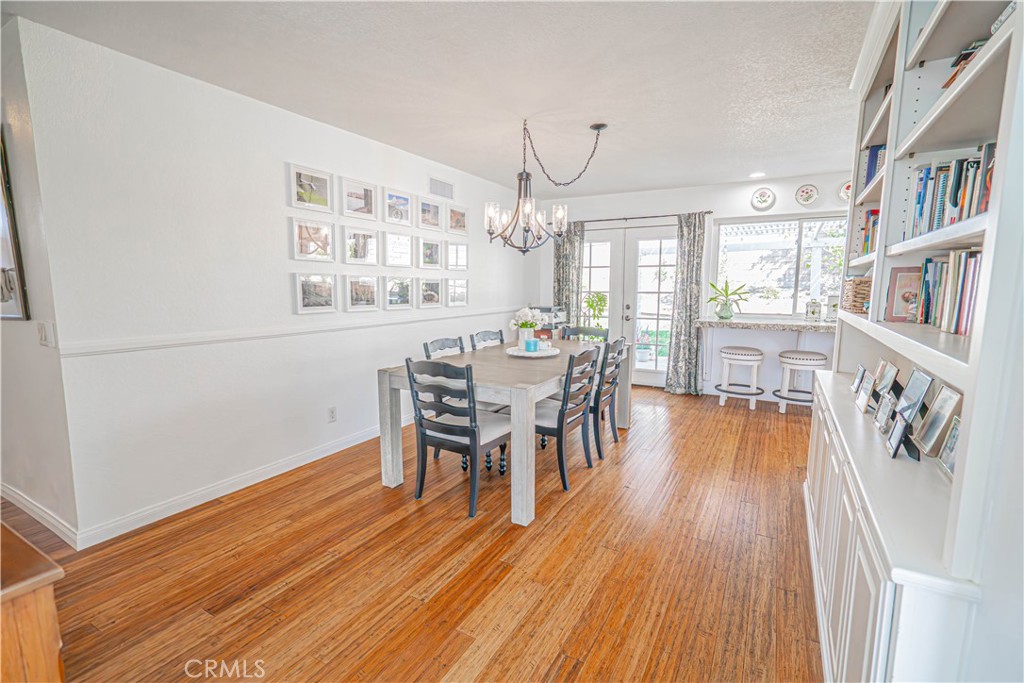 MLS #SR25260573 image #12