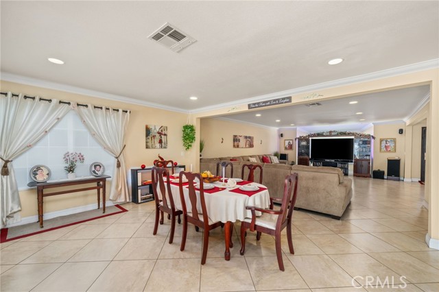 Detail Gallery Image 6 of 62 For 11267 Jerry Pl, Cerritos,  CA 90703 - 3 Beds | 3 Baths
