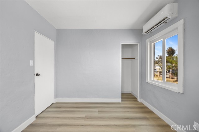 1163 W 3rd Street, Pomona CA: https://media.crmls.org/medias/e2f9f1c4-d233-4501-a3c0-237324bd0f9b.jpg