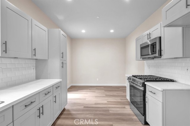 Detail Gallery Image 8 of 23 For 8393 Amapoa, Atascadero,  CA 93422 - 3 Beds | 2/1 Baths