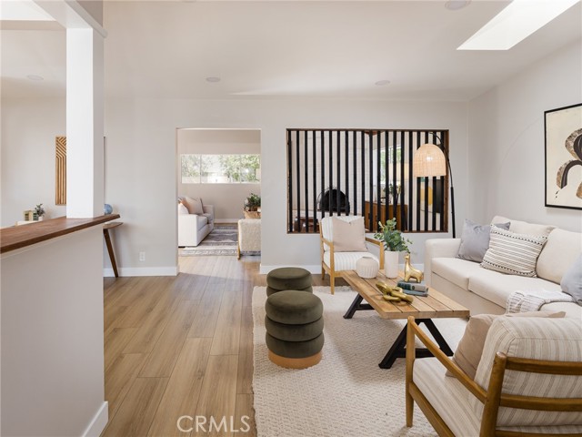 5526 Halison St, Torrance CA: https://media.crmls.org/medias/e2fb0c9f-b870-43be-a3e0-0e666beb71ab.jpg