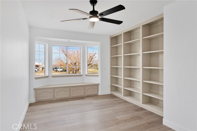 Detail Gallery Image 31 of 71 For 329 Lindero Rd, Pinon Hills,  CA 92372 - 7 Beds | 4 Baths