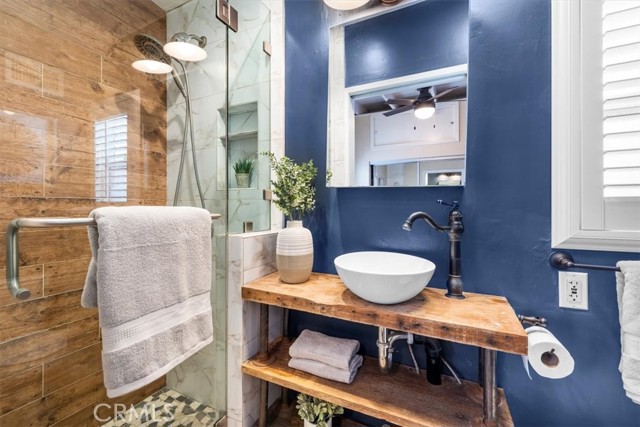 226 44th St, Manhattan Beach, California 90266, 1 Bedroom Bedrooms, ,Residential,Sold,44th St,SB22107069