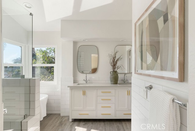 Detail Gallery Image 26 of 58 For 24912 Eaton Ln, Laguna Niguel,  CA 92677 - 4 Beds | 2/1 Baths