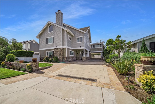 Detail Gallery Image 1 of 38 For 1717 Cliff Dr, Newport Beach,  CA 92663 - 4 Beds | 3/1 Baths