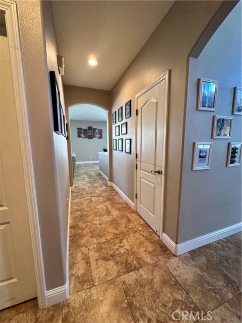 Detail Gallery Image 45 of 62 For 1971 Summerglen, Atwater,  CA 95301 - 5 Beds | 3/1 Baths