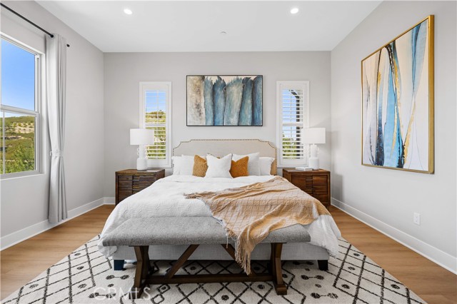 149 Fairgreen, Irvine CA: https://media.crmls.org/medias/e301009d-2d80-46ac-9bdb-8a289ad11802.jpg