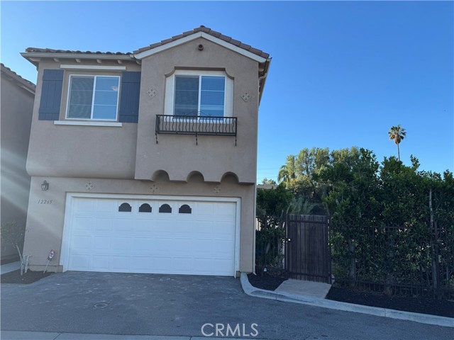 Detail Gallery Image 3 of 53 For 12265 N Lima, Sylmar,  CA 91342 - 4 Beds | 3 Baths