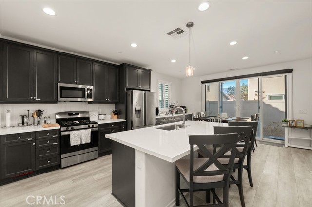 Front Image Thumbnail for CRIG25261985