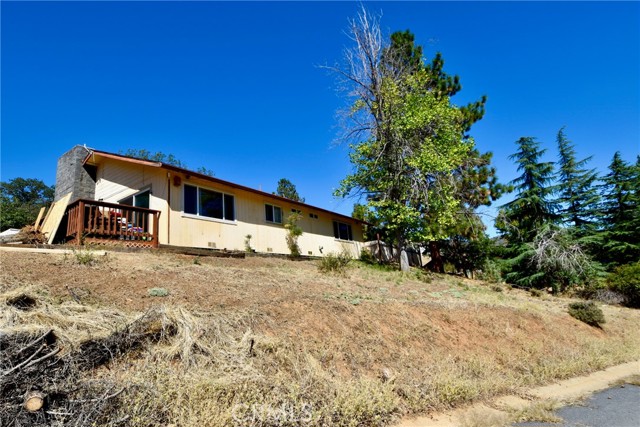 227 Humbug Rd., Yreka, CA, 96097 227 Humbug Rd., Yreka, CA, 96097