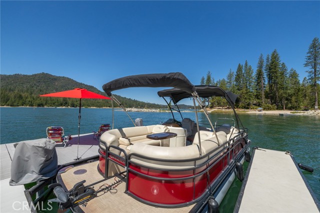 Detail Gallery Image 31 of 69 For 38800 Fawn Point Ln, Bass Lake,  CA 93604 - 5 Beds | 3/1 Baths