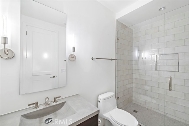 Detail Gallery Image 32 of 64 For 2340 Crestview Dr, Laguna Beach,  CA 92651 - 4 Beds | 5/1 Baths