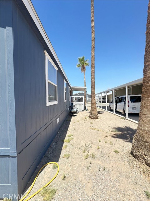 900 Coronado Street, Needles CA: https://media.crmls.org/medias/e3021a55-983e-4dc2-b377-ffa3a01e720c.jpg